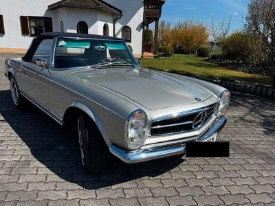 Gebraucht Mercedes 230 150 PS (110 kW) 1963 Silber Cabrio