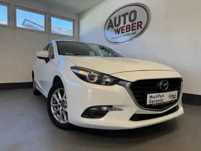 Second-hand Mazda 3 Center-Line 105 CP (77 kW) 2017 Alb Berlinǎ