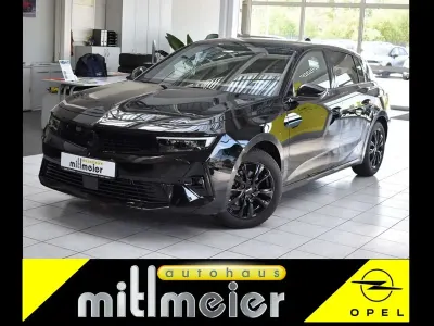 Gebraucht Opel Astra 131 PS (96 kW) 2024 Schwarz karbon schwarz met. Limousine