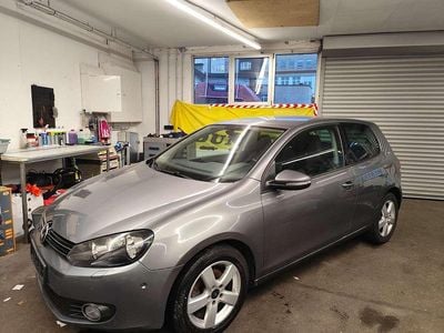United grey metallic Gebraucht 2011 VW Golf VI Team Kleinwagen | 5.200 € (Guter Preis)