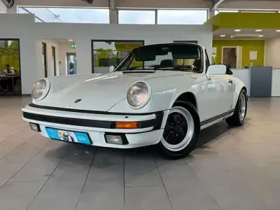 Gebraucht Porsche 911 207 PS (152 kW) 1986 Weiß Cabrio