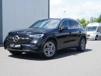 Gebraucht Mercedes GLC300 AMG line 269 PS (197 kW) 2025 Schwarz SUV