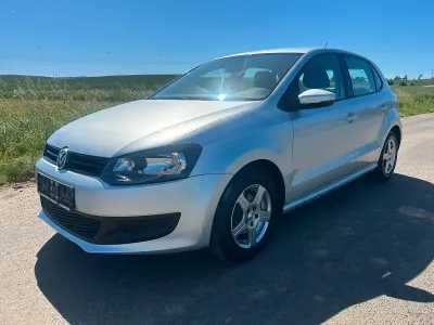 Gebraucht VW Polo 51 PS (37 kW) 2011 Silber Kleinwagen