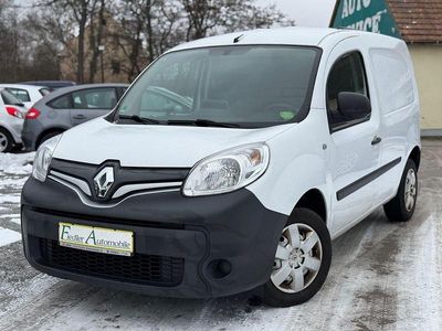 Weiß Gebraucht 2016 Renault Kangoo Van / Kleinbus | 5.750 € (Fairer Preis)