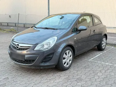 Gebraucht Opel Corsa Color Edition 69 PS (50 kW) 2012 Kleinwagen