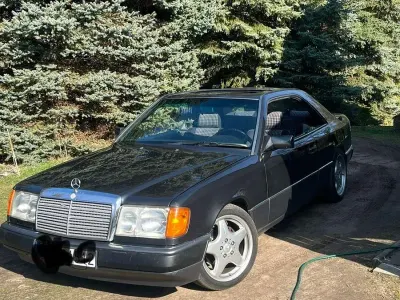 Brugt Mercedes E230 132 HK (97 kW) 1992 Sort Coupe