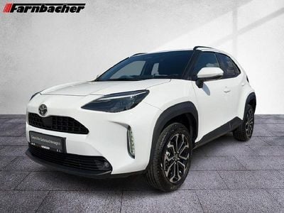 Novo Toyota Yaris Hybrid 131 HP (96 kW) 2026 Branco Sedan