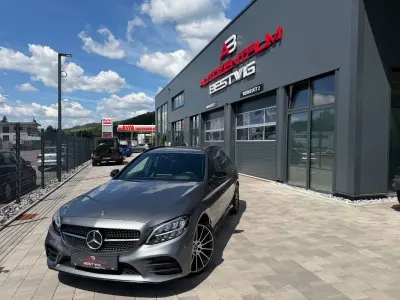 Gebraucht Mercedes C180 AMG line 156 PS (114 kW) 2020 Grau Kombi