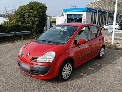 Gebraucht Renault Modus 75 PS (55 kW) 2011 Rot Van / Kleinbus