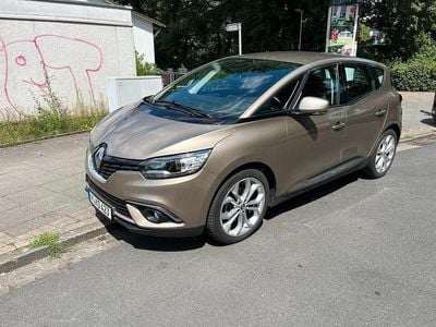Renault Scénic IV
