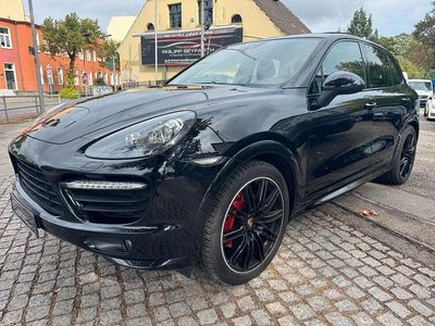 Porsche Cayenne GTS