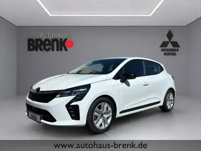 Brugt Renault Clio V Evolution 143 HK (105 kW) 2024 Hvid Sedan