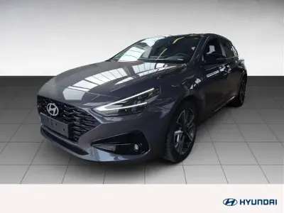 Gebraucht Hyundai i30 Advantage 101 PS (74 kW) 2025 Ecotronic gray Limousine