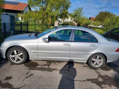 gebraucht Mercedes C180 Avantgarde