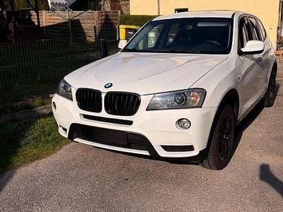 Gebraucht BMW X3 184 PS (135 kW) 2012 Weiß SUV