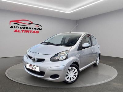 Gebraucht Toyota Aygo Cool 68 PS (50 kW) 2010 Silber Kleinwagen