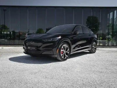 Brugt Ford Mustang Mach-E 197 kW (269 HK) 2022 Sort SUV
