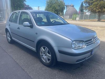 VW Golf IV