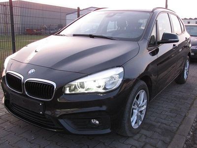 Schwarz Gebraucht 2017 BMW 218 Advantage Kombi | 13.500 € (Fairer Preis)