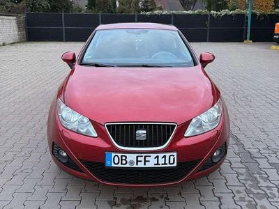 Usata Seat Ibiza SC 105 CV (77 kW) 2011 Rosso Utilitaria