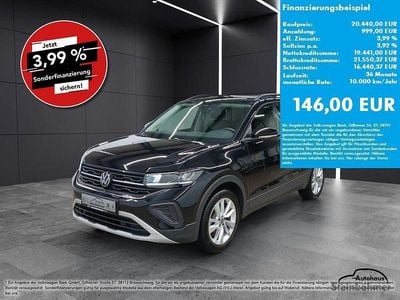 Deep black perleffekt (schwarz) Gebraucht 2025 VW T-Cross Goal SUV | 20.440 € (Guter Preis)