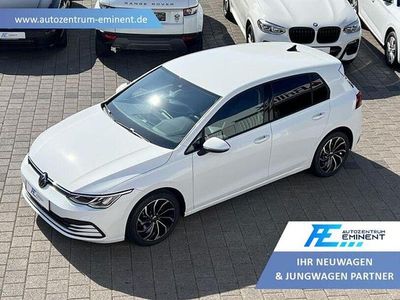 Pure white Gebraucht 2023 VW Golf VIII S Limousine | 25.950 € (Fairer Preis)
