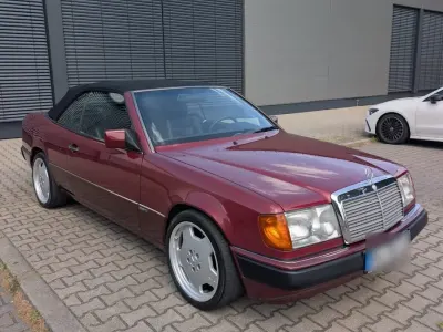 Gebraucht Mercedes 300 Sportline 220 PS (161 kW) 1993 Rot Cabrio