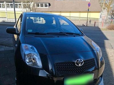 Gebraucht Toyota Yaris 87 PS (63 kW) 2007 Schwarz Kleinwagen