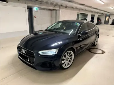 Gebraucht Audi A5 Sportback Sport 190 PS (139 kW) 2017 Blau Kleinwagen