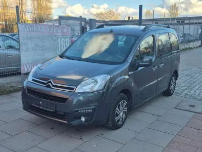 Gebraucht Citroën Berlingo Feel 99 PS (72 kW) 2015 Grau Van / Kleinbus