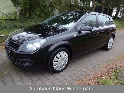 Gebraucht Opel Astra 105 PS (77 kW) 2006 Schwarz Limousine