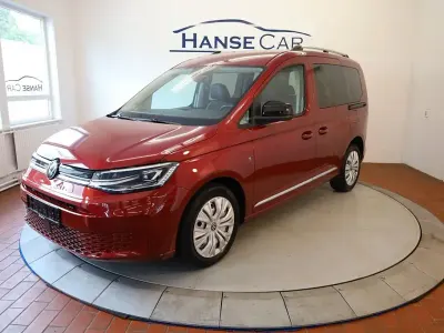 Gebraucht VW Caddy Style 122 PS (89 kW) 2023 Rot Van / Kleinbus