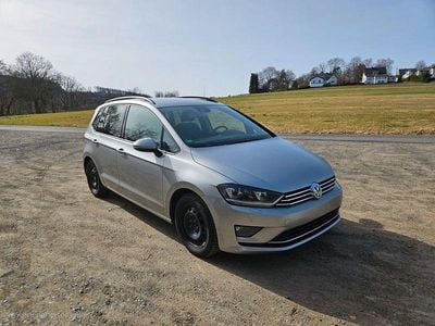 Gebraucht VW Golf Sportsvan Comfortline 125 PS (91 kW) 2016 Silber Van / Kleinbus
