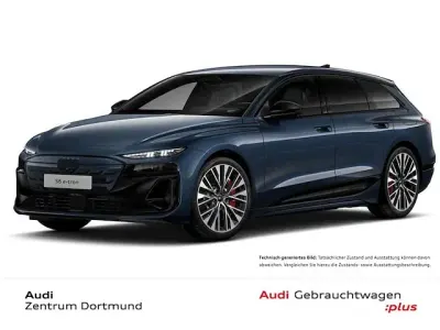 Usata Audi e-tron Ambiente 369 kW (503 CV) 2025 Blu SUV