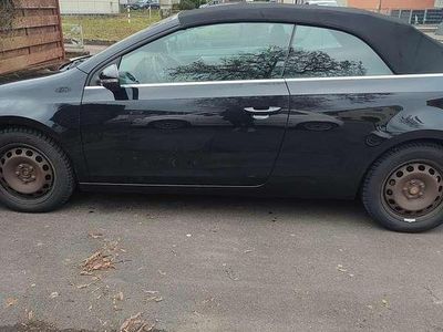 Usata VW Golf Cabriolet Basis 122 CV (89 kW) 2013 Nero Cabrio