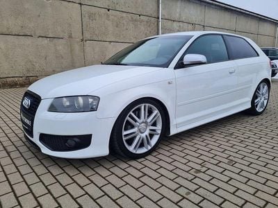 Gebraucht Audi S3 Comfort 265 PS (194 kW) 2008 Weiß Kleinwagen
