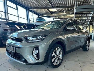 Usata Kia Stonic Vision 101 CV (74 kW) 2023 Verde SUV