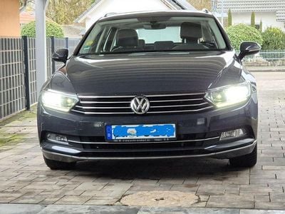 Gebraucht VW Passat Highline 190 PS (139 kW) 2017 Grau Kombi