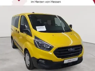 Gebraucht Ford Transit Custom Trend 170 PS (125 kW) 2022 Ginstergelb ral1032 Van
