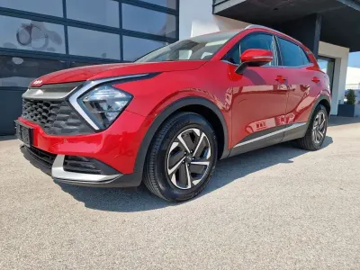 Gebraucht Kia Sportage Silver 136 PS (100 kW) 2023 Rot SUV
