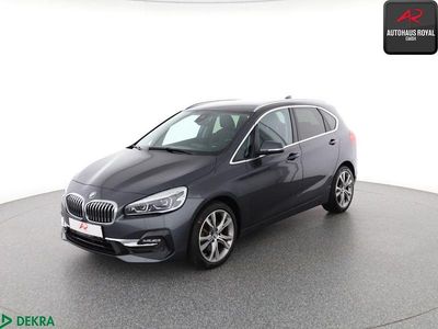 Gebraucht BMW 220 Active Tourer Luxury Line 178 PS (130 kW) 2020 Grau Van / Kleinbus