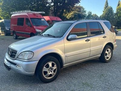 Mercedes ML270