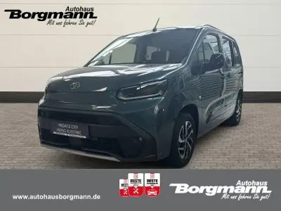 Neu Toyota Proace Verso City 100 kW (136 PS) 2025 Blau Kombi
