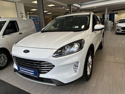 Weiß Gebraucht 2022 Ford Kuga Titanium SUV | 22.450 € (Fairer Preis)