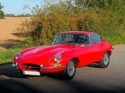 Gebraucht Jaguar E-Type 265 PS (194 kW) 1968 Rot Coupé