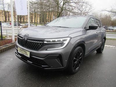 Grau Gebraucht 2023 Renault Austral Iconic Esprit Alpine SUV | 30.950 € (Fairer Preis)