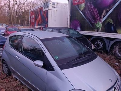 Gebraucht Mercedes A190 Avantgarde 125 PS (91 kW) 2001 Schwarz Van / Kleinbus