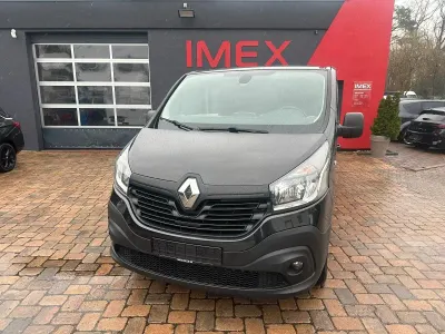 Gebraucht Renault Trafic Komfort 145 PS (106 kW) 2019 Schwarz Van / Kleinbus