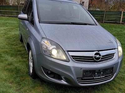 Gebraucht Opel Zafira 140 PS (102 kW) 2009 Grau Van / Kleinbus