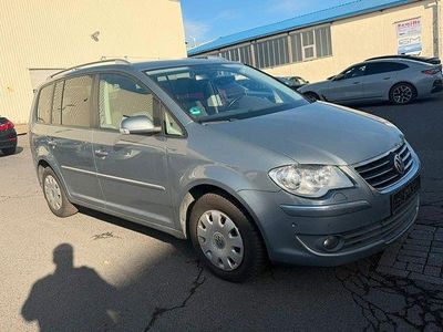 Grau Gebraucht 2007 VW Touran Highline Van / Kleinbus | 4.950 € (Fairer Preis)